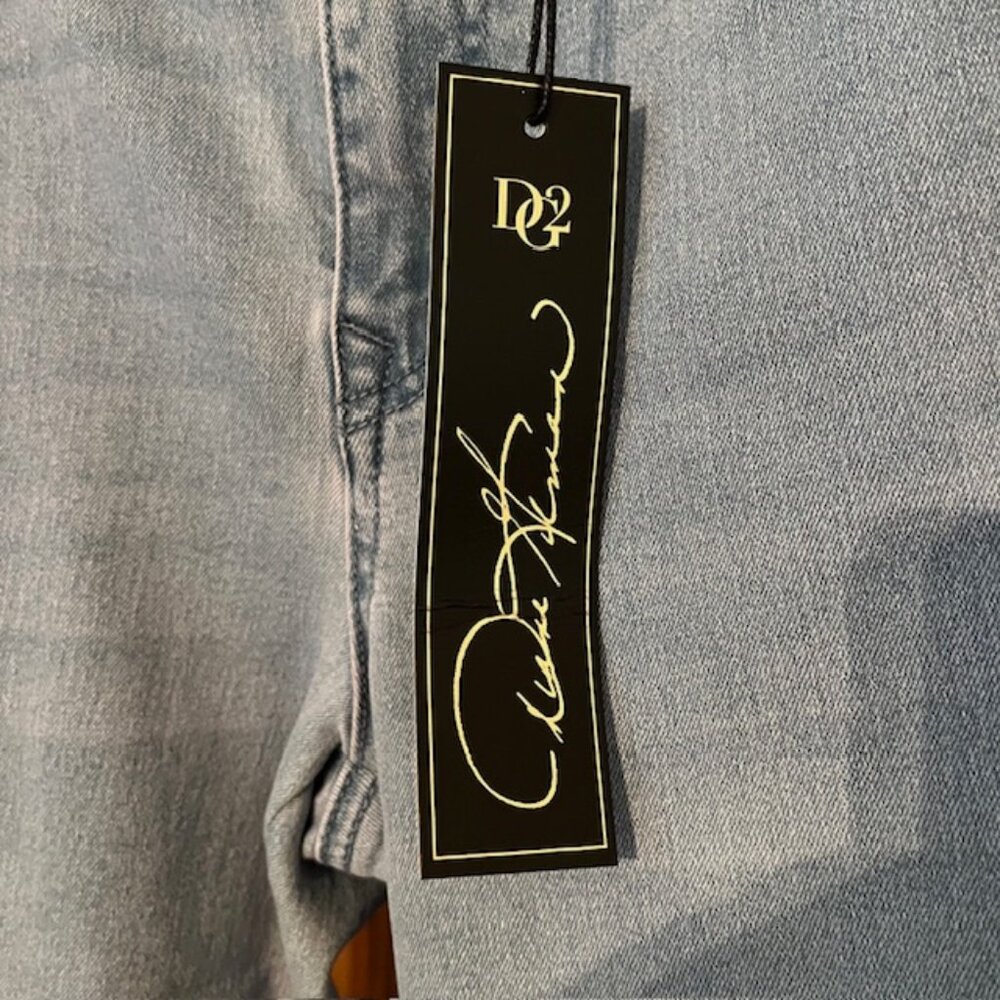 NWT DG2 Diane Gilman Stretch Embroidered Cropped Jean 654-662 Chambray Size 14 - Picture 6 of 9